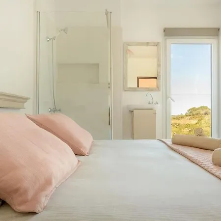 Con Piscina Y Vista Al Mar