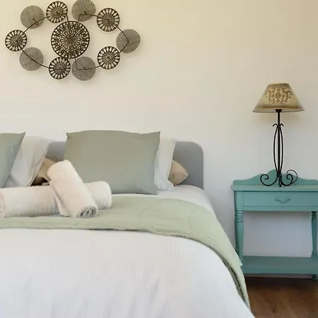 Con Piscina Y Vista Al Mar * Мойя