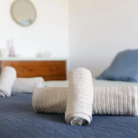 Con Piscina Y Vista Al Mar