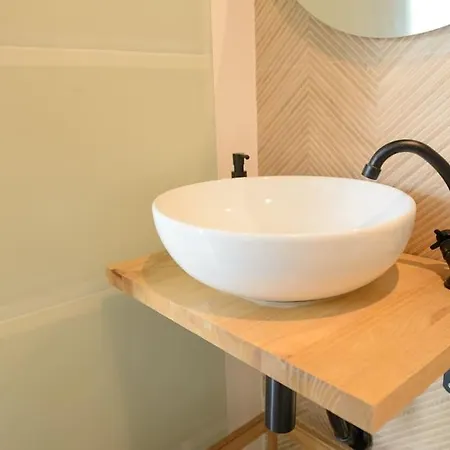 Con Piscina Y Vista Al Mar Вилла