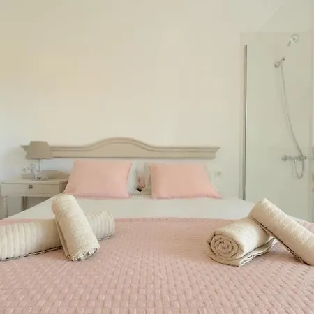 Con Piscina Y Vista Al Mar