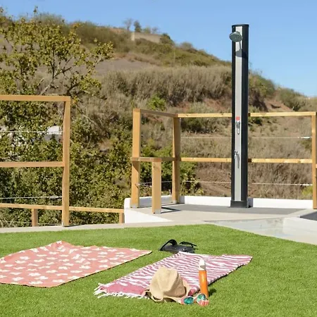 Con Piscina Y Vista Al Mar Вилла