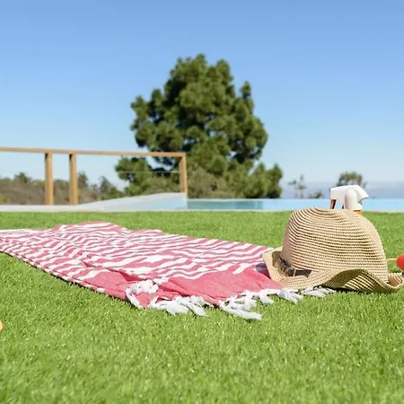 Вилла Con Piscina Y Vista Al Mar Мойя