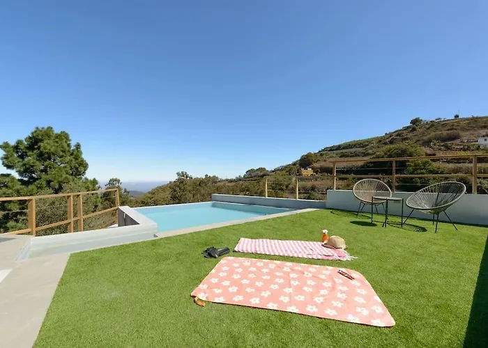 Con Piscina Y Vista Al Mar * Moya (Gran Canaria)