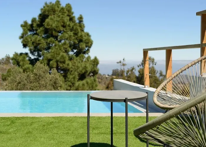 Con Piscina Y Vista Al Mar Villa *